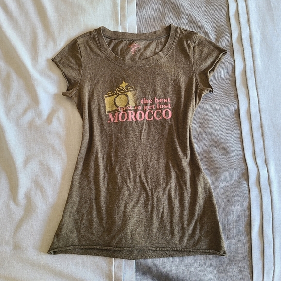 y2k Old navy the best spot to get lost morocco camera graphic green pink tee - Picture 1 of 1